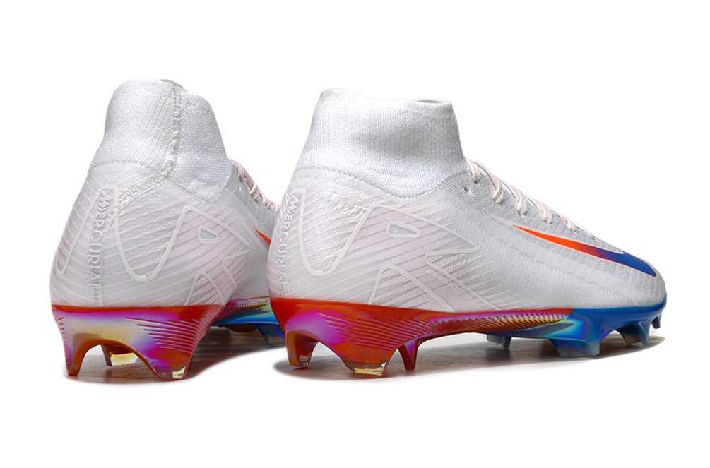Front view of the Nike Air Zoom Mercurial Superfly X Elite Football Boots, showcasing their stylish design and performance fe