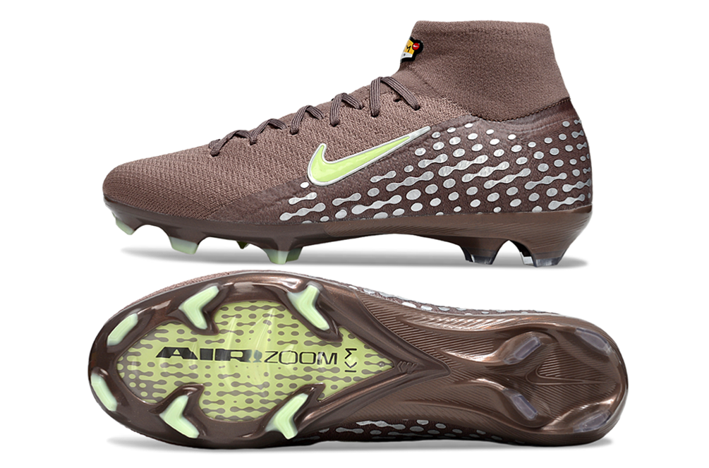 Back view of the Nike Air Zoom Mercurial Superfly X Elite FG soccer cleats, highlighting design and features