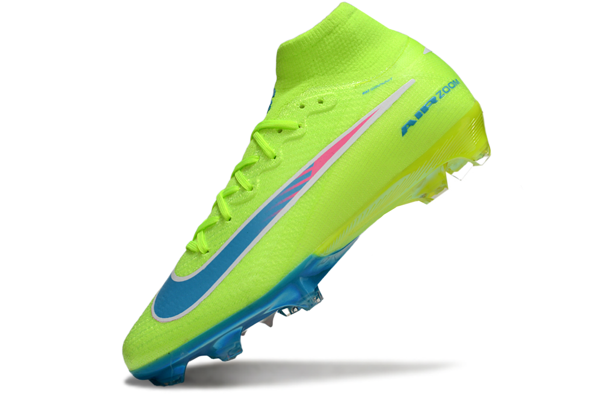 Close-up of Nike Air Zoom Mercurial Superfly X Elite Football Cleats, high-end soccer shoes