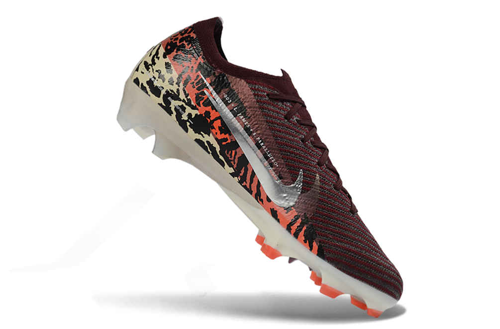 Side view of Nike Air Zoom Mercurial Vapor XVI Elite FG United 003 Football Boots