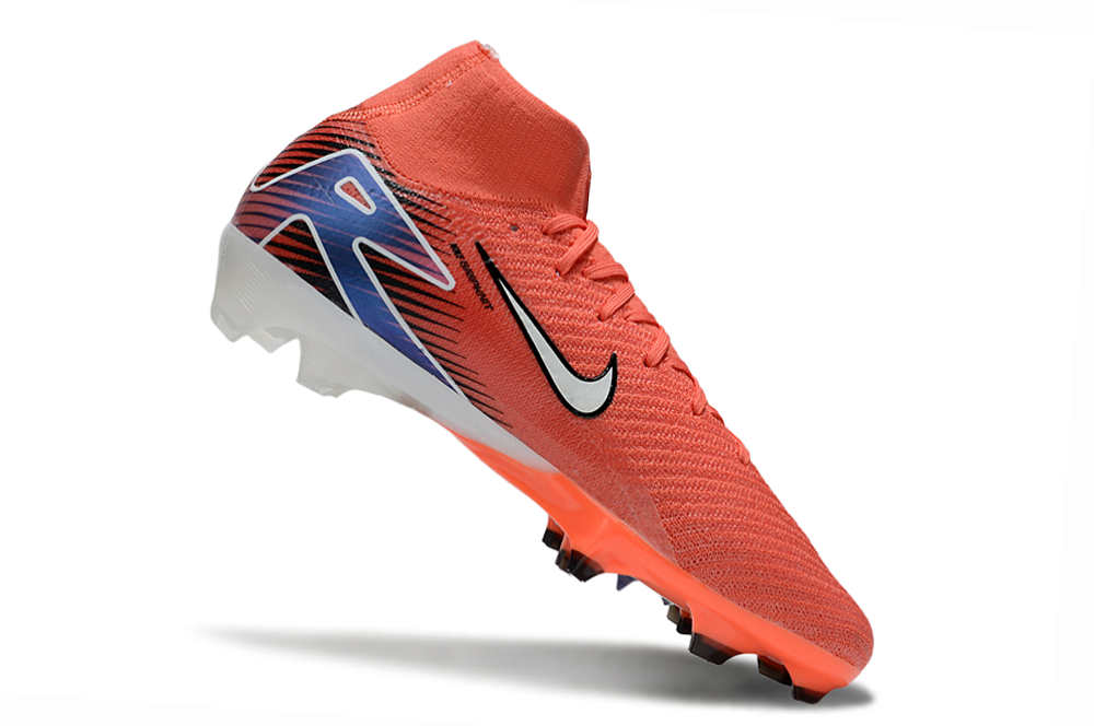 Nike Air Zoom Mercurial Superfly X Elite Football Boot in action