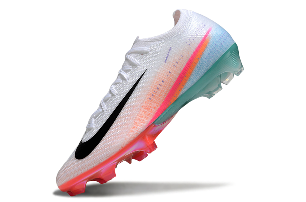 Close-up of Nike Air Zoom Mercurial Vapor XVI Elite FG football boots, featuring Sam Kerr's signature, for elite players.