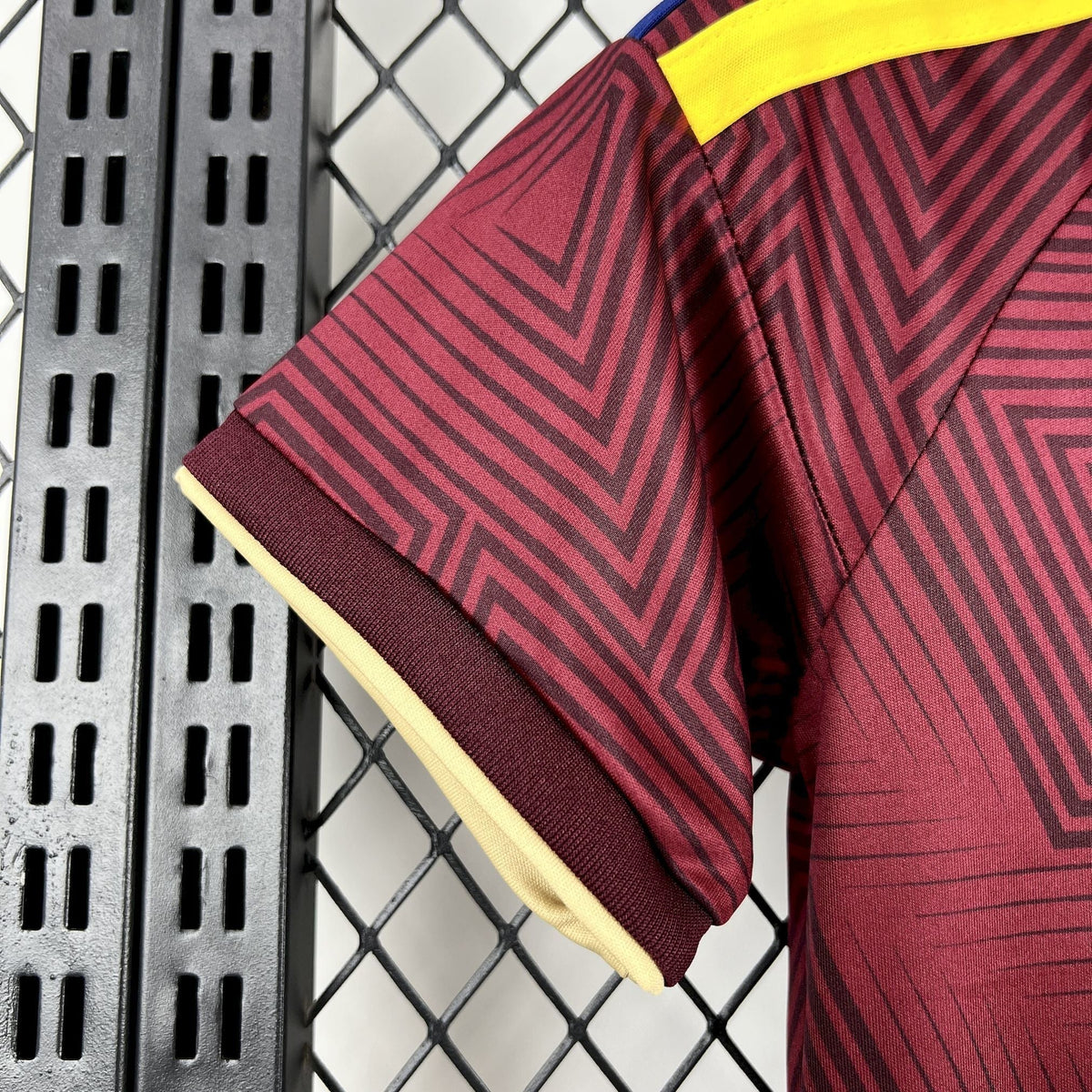 BOOTS SUPPLY Venezuela 2026 Home Kids size - Jersey