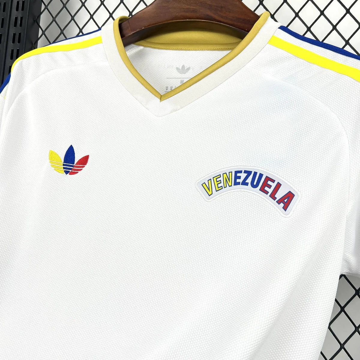 BOOTS SUPPLY Venezuela 2026 Away Kit - Jersey