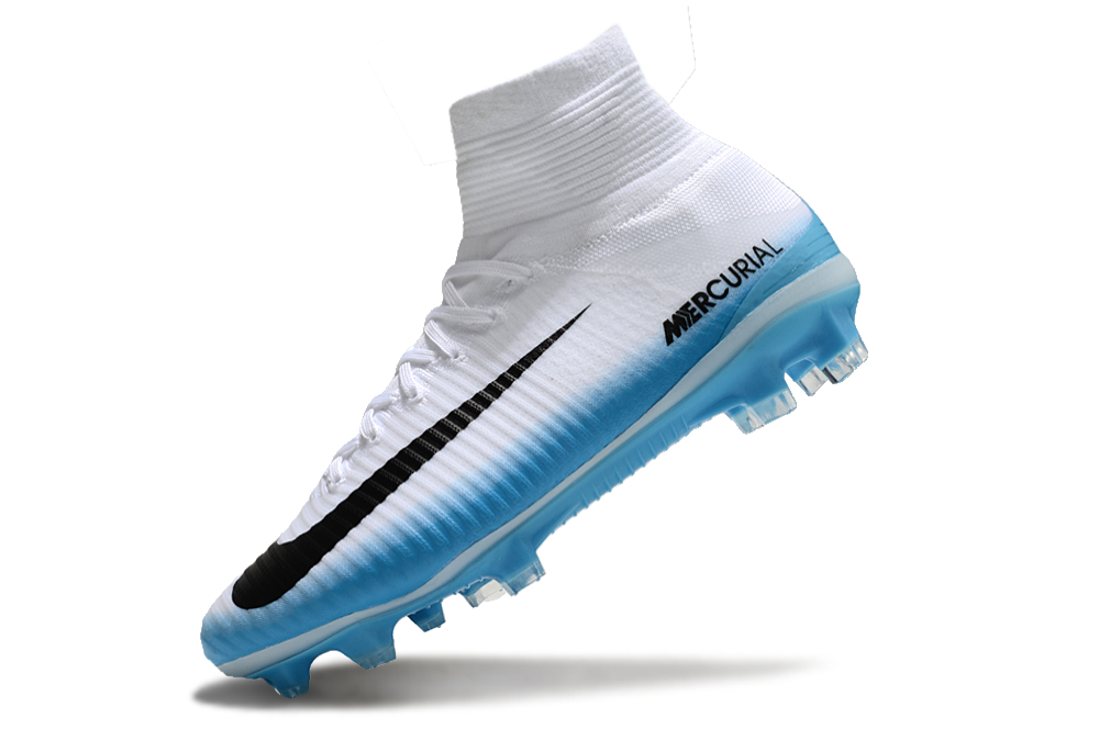 Close-up of Nike Air Zoom Mercurial Superfly V Elite Football Boots in Blanco Azul