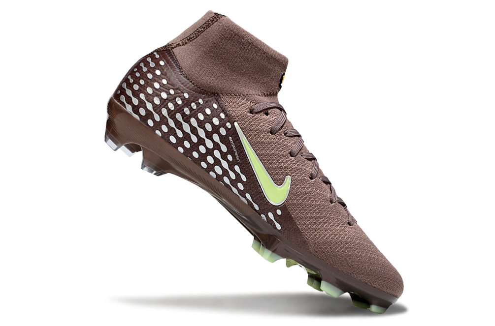 Nike Air Zoom Mercurial Superfly X Elite FG soccer cleats in action, showcasing speed and agility