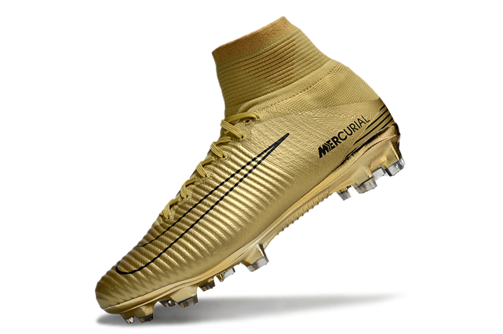 High-performance Nike Air Zoom Mercurial Superfly V Elite FG CR7 football boots