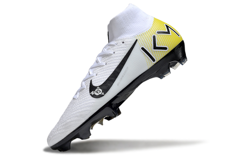 Front view of Kylian Mbappe's Nike Air Zoom Mercurial Superfly X Elite soccer cleats for turf