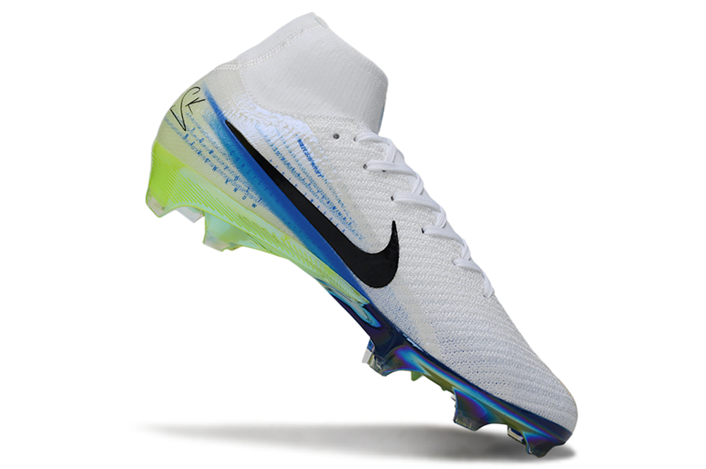 Nike Air Zoom Mercurial Superfly X Elite FG football boots inspired by Sam Kerr in action