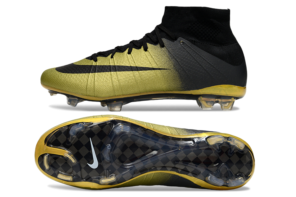 Nike Mercurial Superfly IV Elite CR7 Football Boots from the front