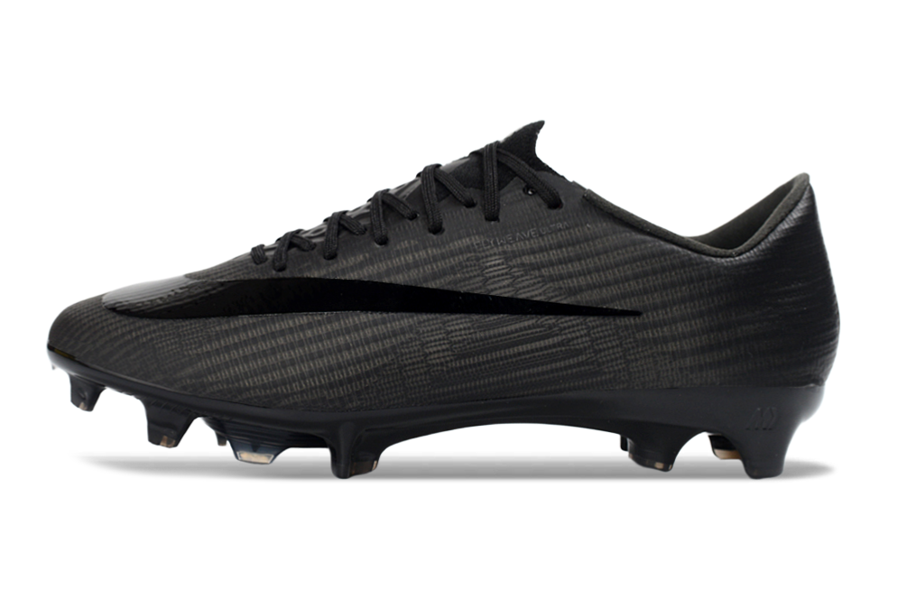 Nike Air Zoom Mercurial Vapor XVII Elite Football Cleats with High-Flying Performance