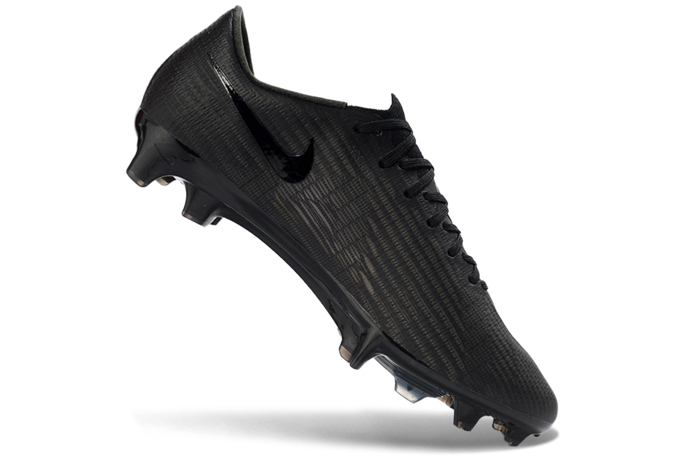 Nike Air Zoom Mercurial Vapor XVII Elite Elite Football Cleats for Professional and Elite Players