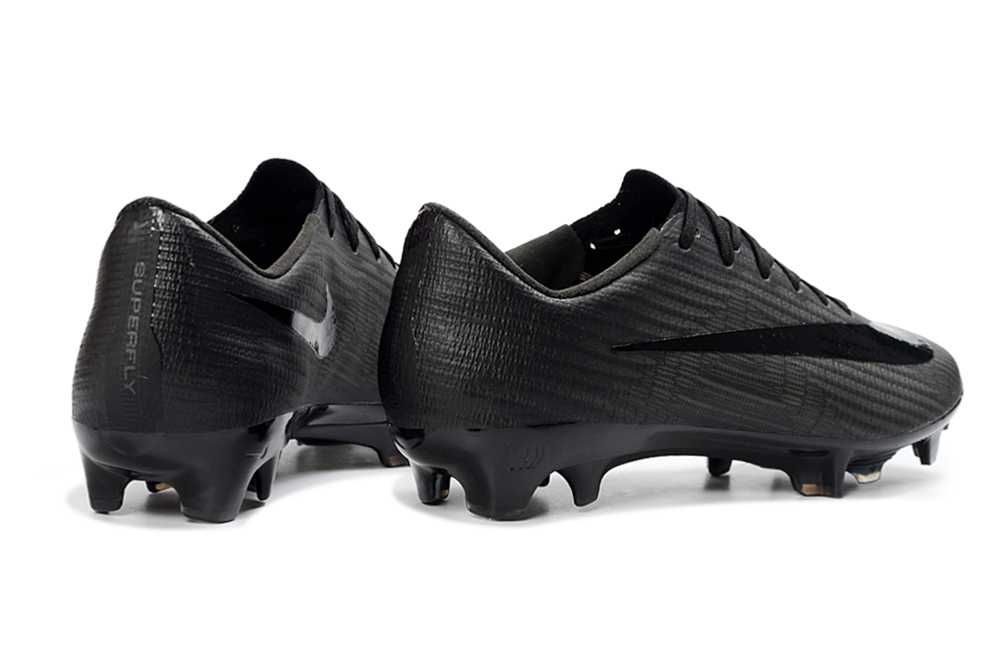 Nike Air Zoom Mercurial Vapor XVII Elite Elite Football Cleats for Speed, Agility, and High-Speed Training