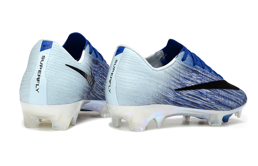 Detailed shot of Nike Air Zoom Mercurial Vapor XVII Elite Football Cleat, advanced technology