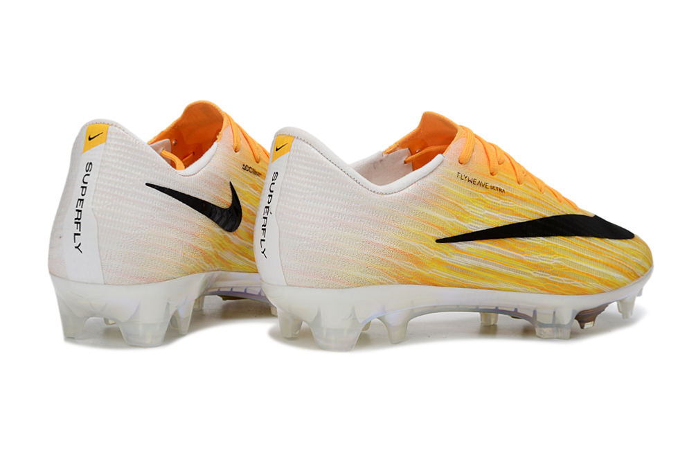 Nike Air Zoom Mercurial Vapor XVII Elite FG, high-end football boots for elite soccer players and professionals